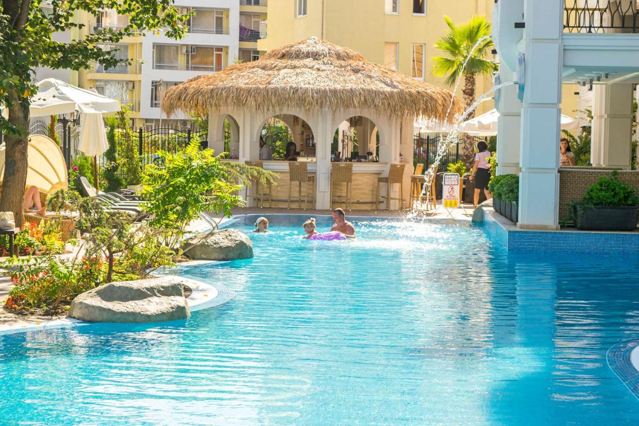 HARMONY SUITES 8,9 APARTHOTEL /DREAM ISLAND/