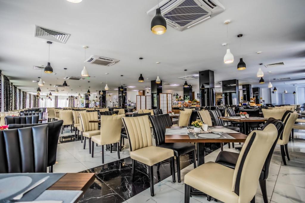 Prestige DELUXE Aquapark