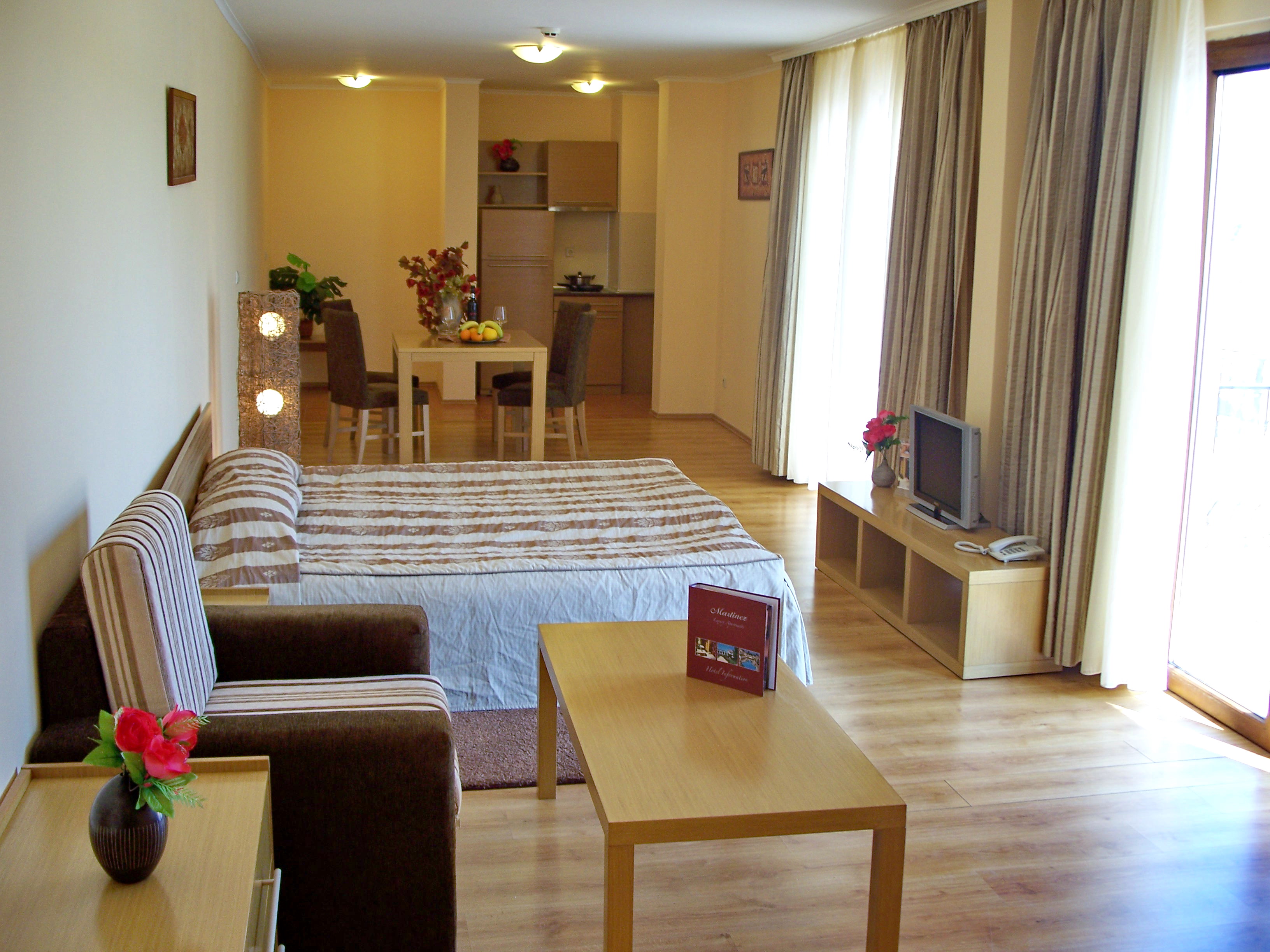 APART HOTEL MARTINEZ 4*