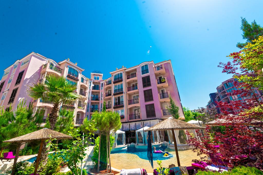 Romance Marine Aparthotel