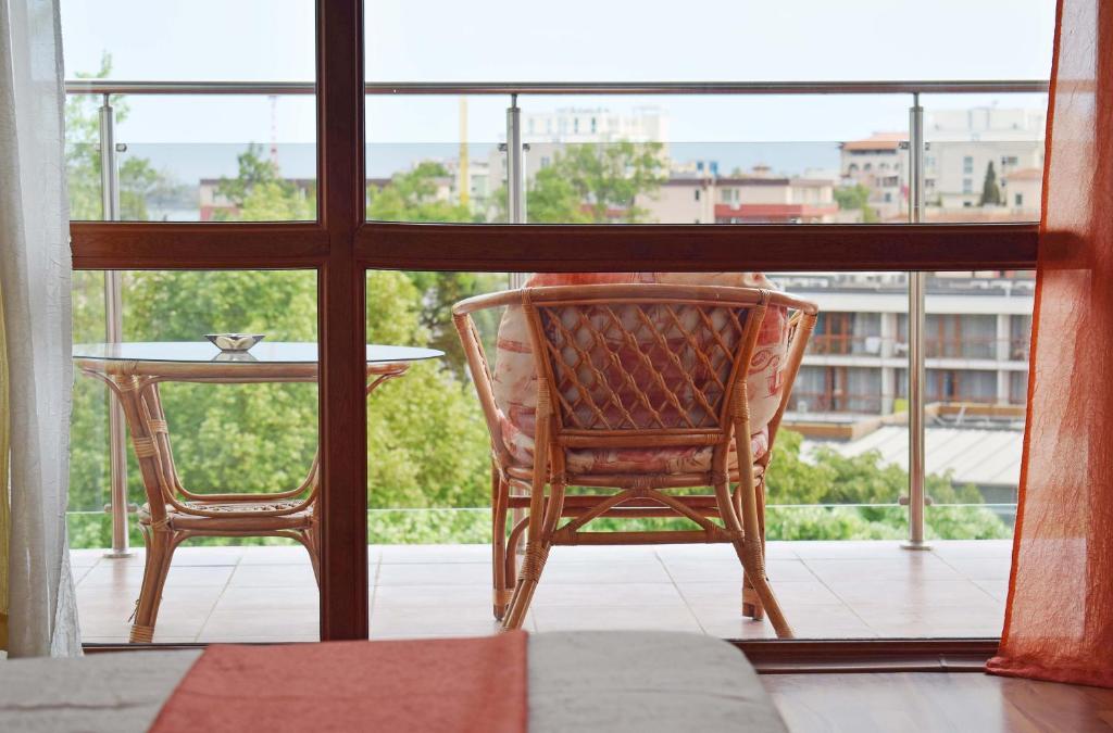 Jupiter *** (Sunny Beach)