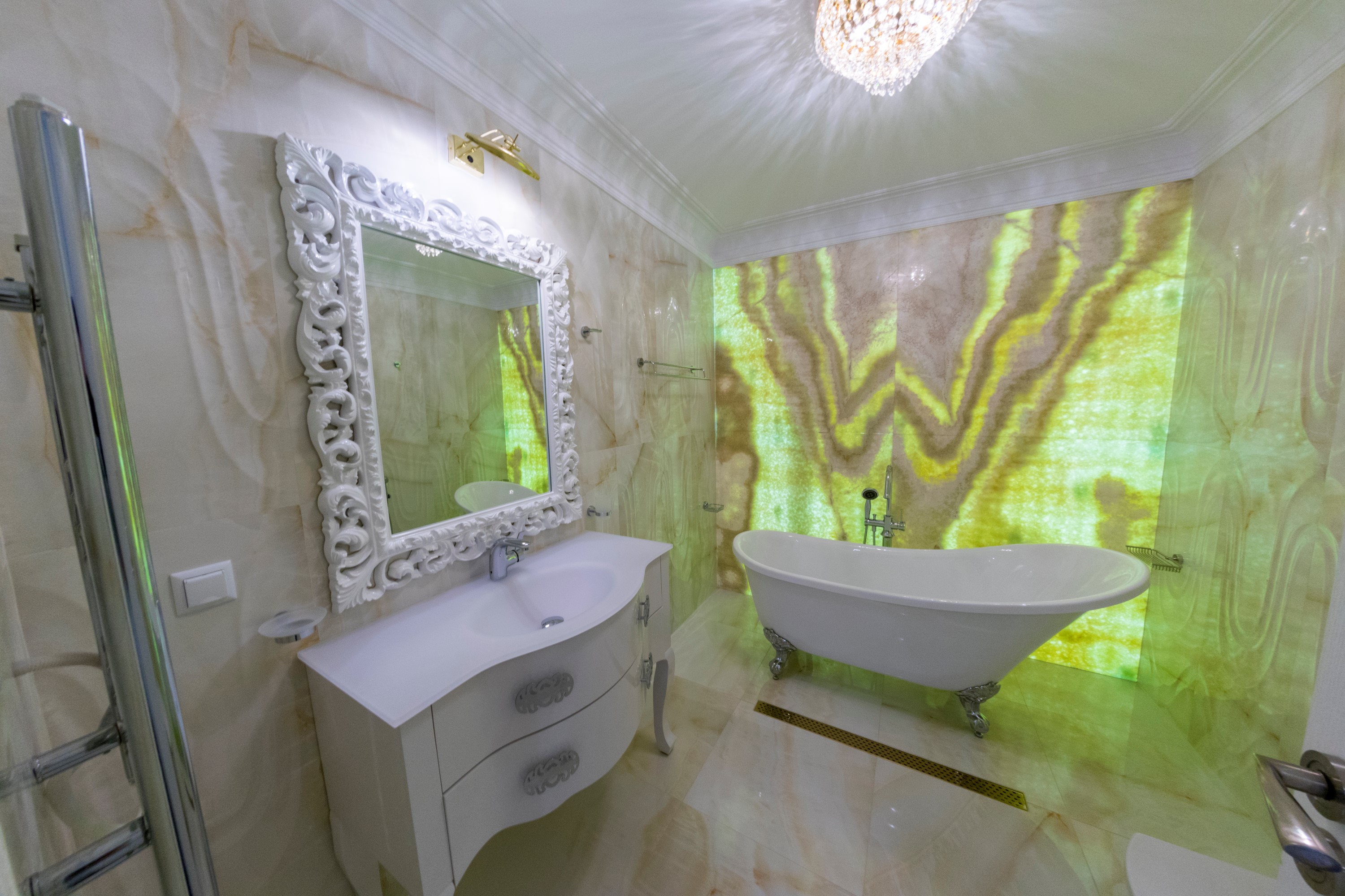 Harmony Suites 10 Saint Vlas