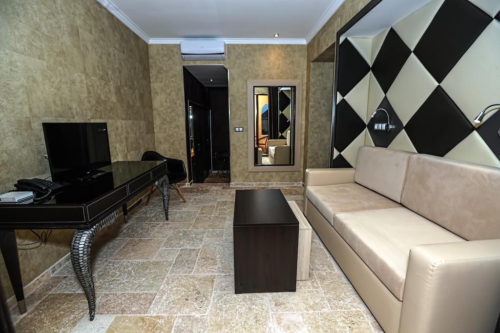 Royal Casa Villas & Aqua Park