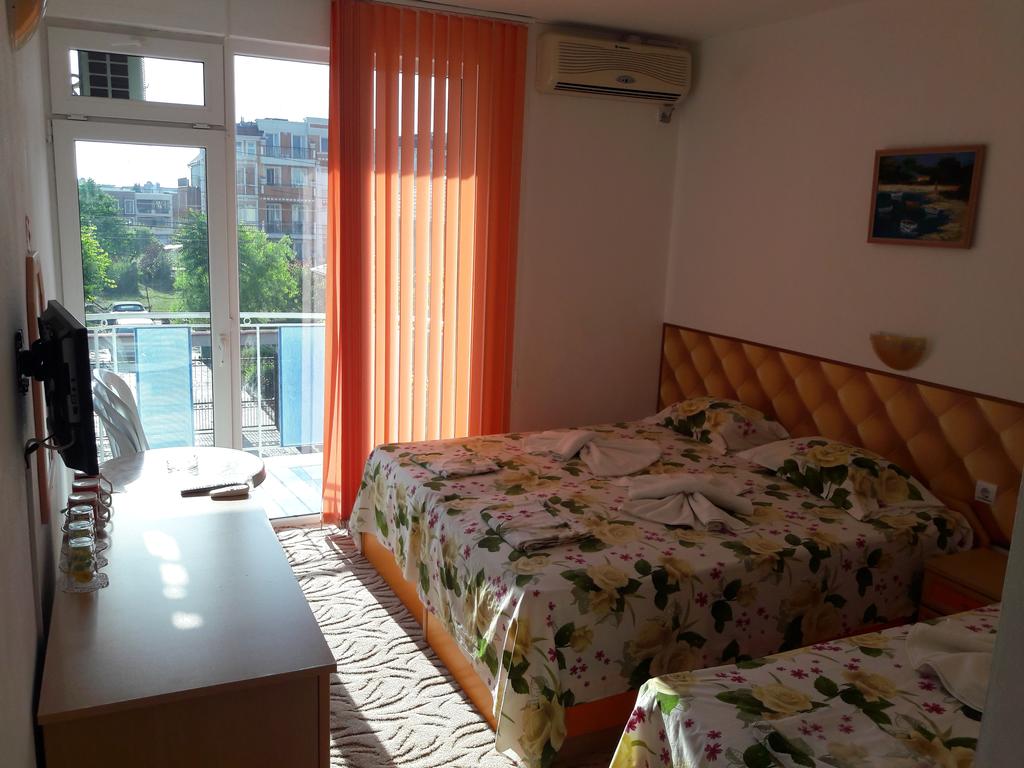 Sianie Guest House 2*, Nessebar Ravda