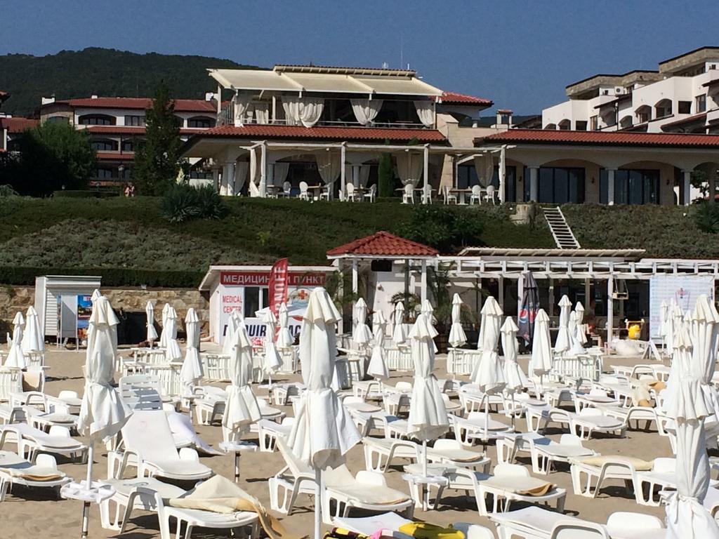 Panorama Dreams Apart