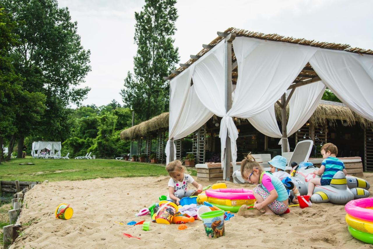 SANTA MARINA VIP HOLIDAY VILLAGE 4*