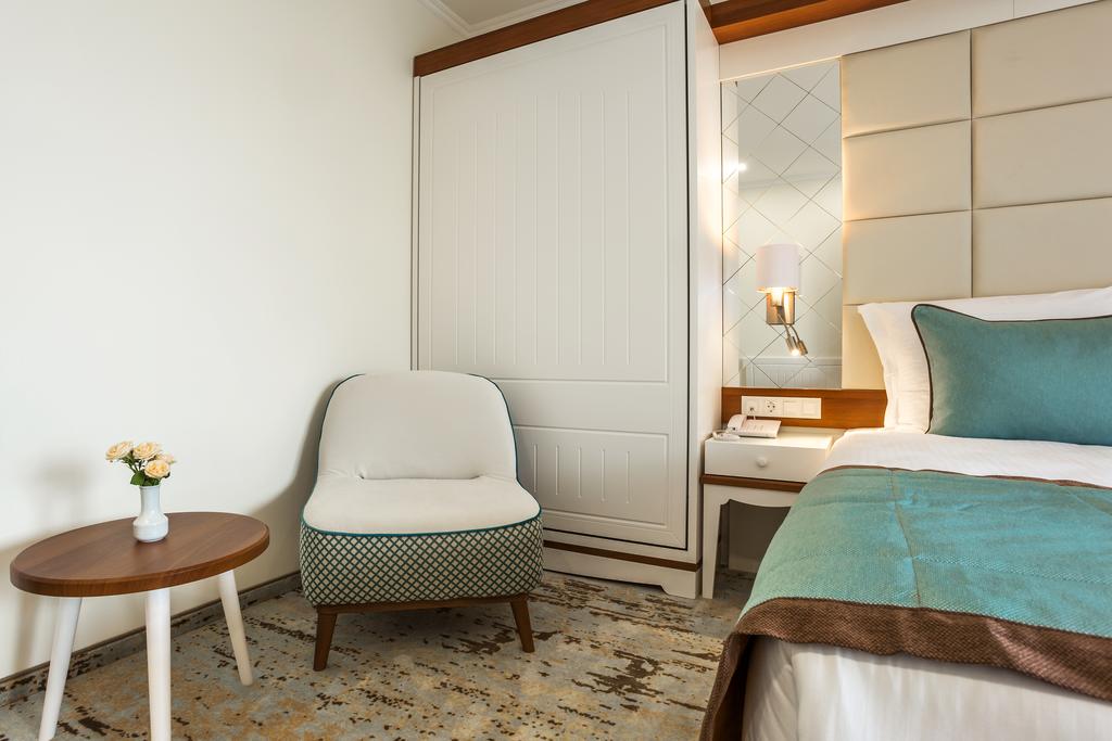 Festa via Pontica 4* Pomorie