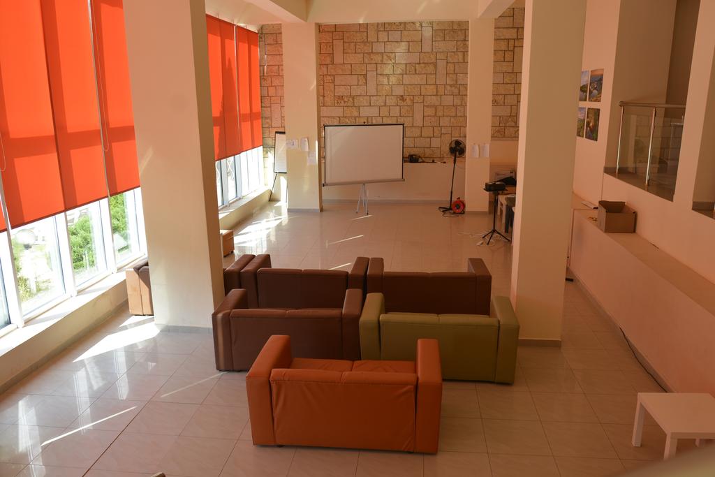 Club Hotel Vedren