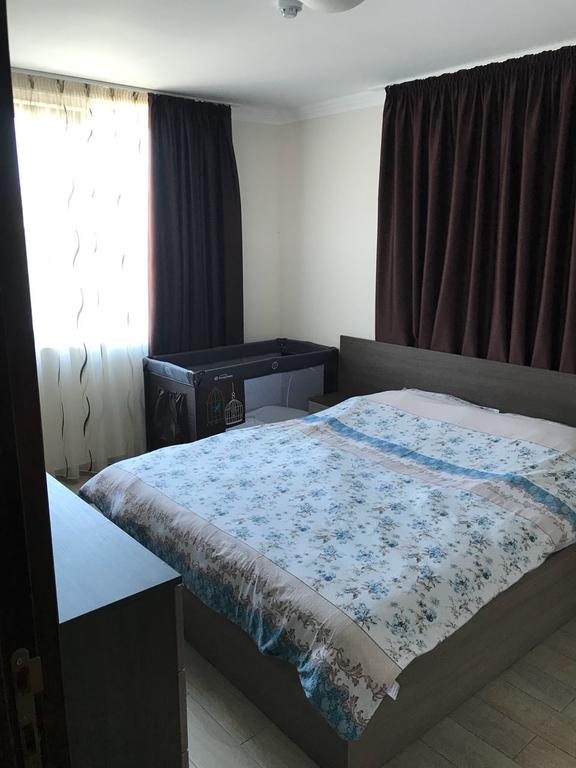 Manastira 2 **** (St Vlas)