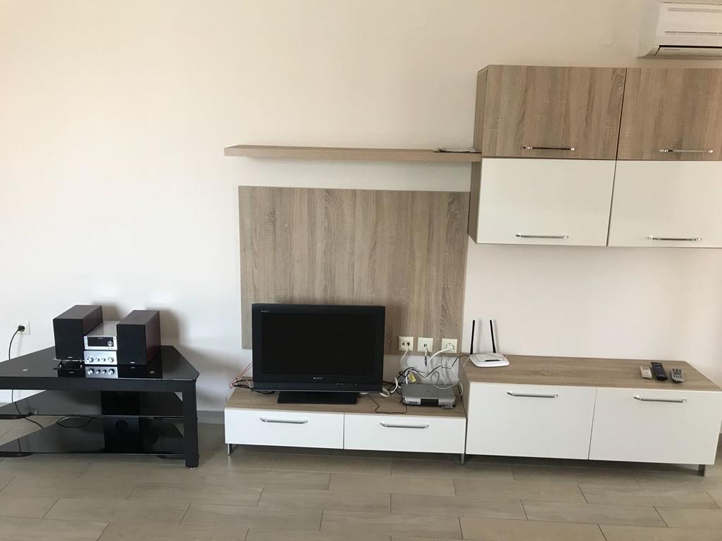 Manastira 2 **** (St Vlas)