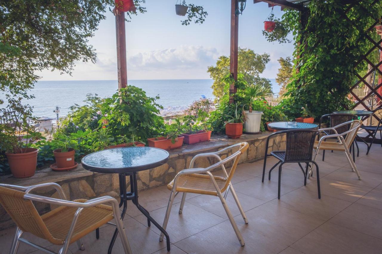 Elpida Beach /former Vemara beach/