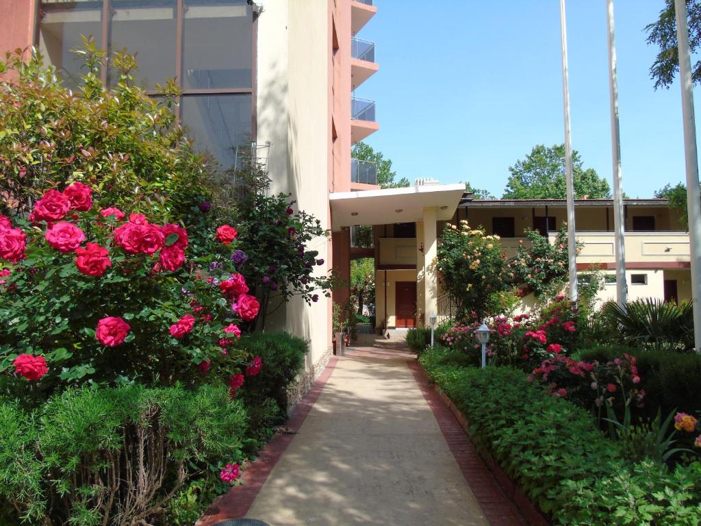 Jupiter *** (Sunny Beach)