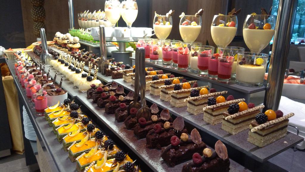 HVD Club Bor, Солнечный берег