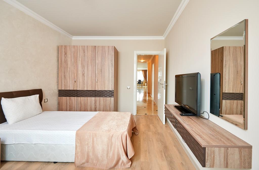 BOUTIQUE ROSE GARDENS 3*, Pomorie