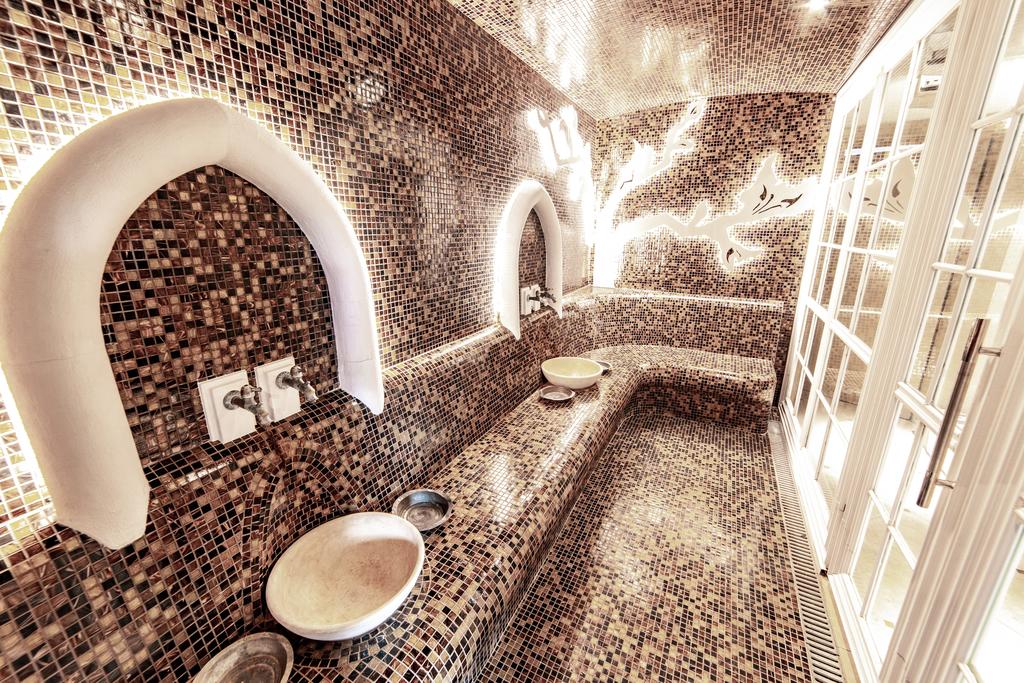 Romance Marine Aparthotel