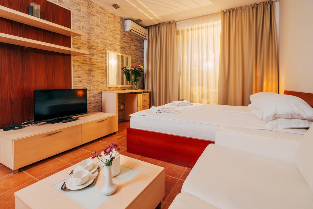 GREEN LIFE BEACH 3*+