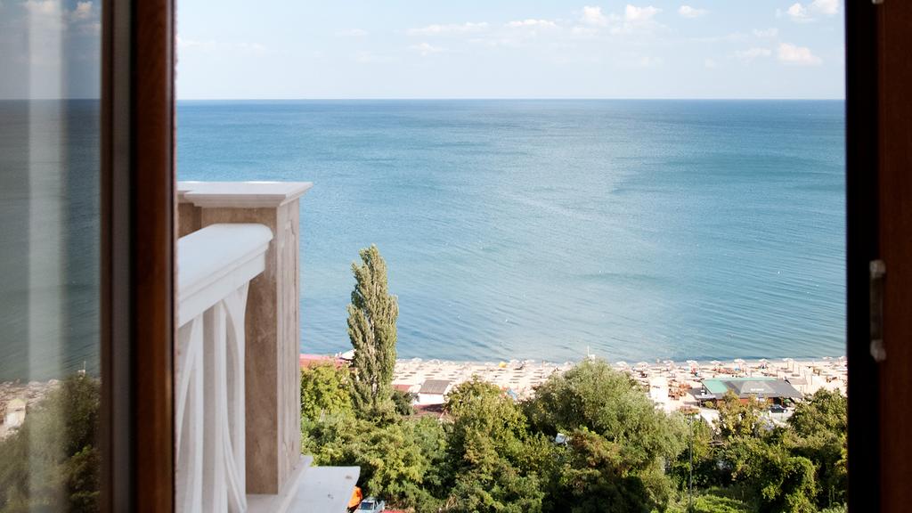 Cabacum Beach Residence