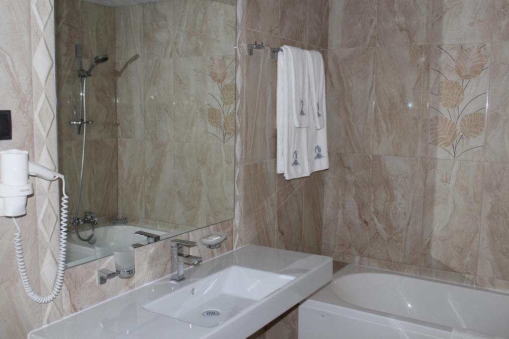 Moonlight Святой влас