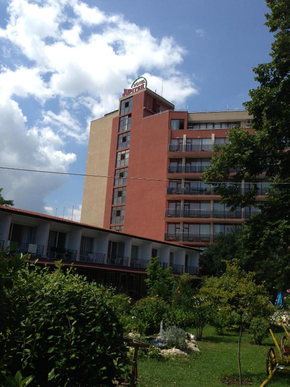 Jupiter *** (Sunny Beach)