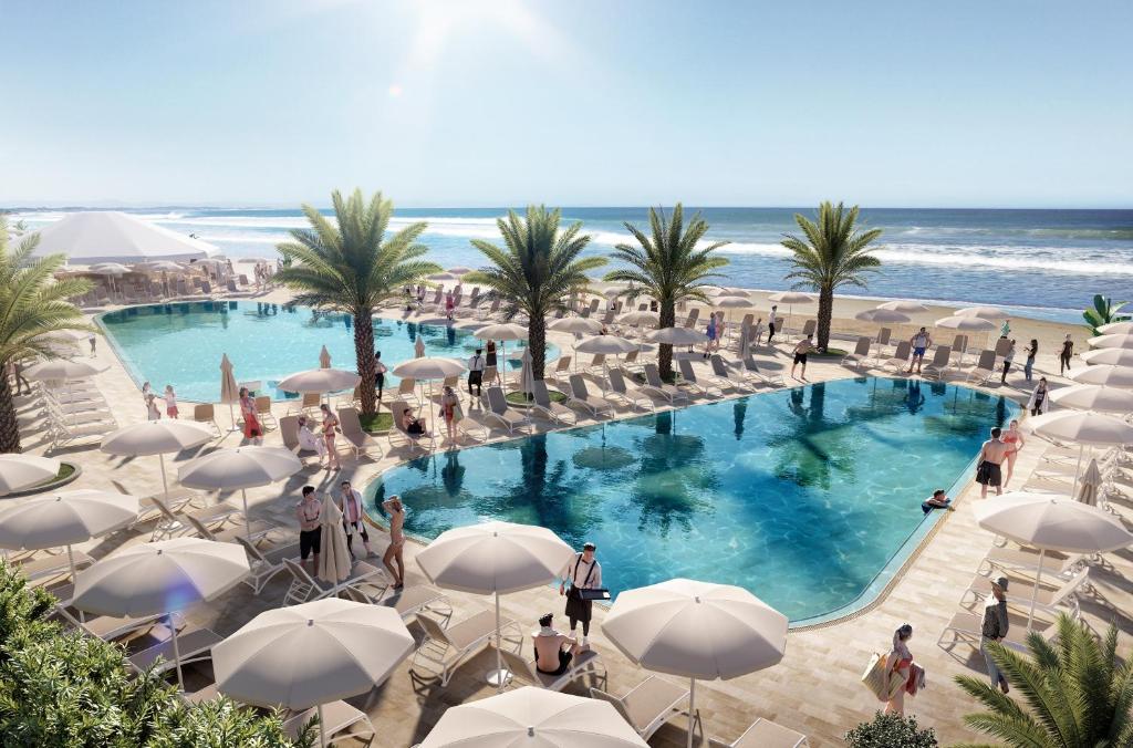 Moko Beach by Grifid