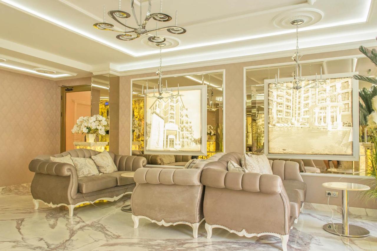 HARMONY SUITES 8,9 APARTHOTEL /DREAM ISLAND/