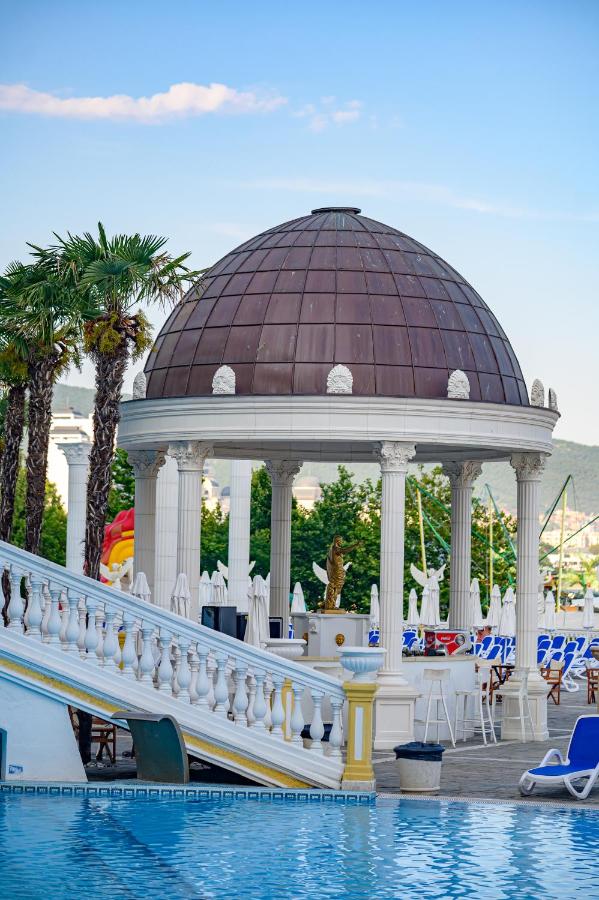 Imperial Palace (ex. Victoria palace)