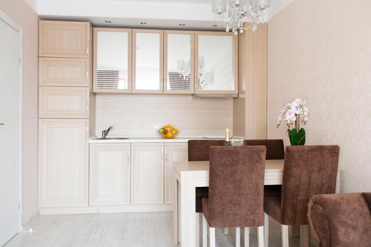 HARMONY SUITES 8,9 APARTHOTEL /DREAM ISLAND/