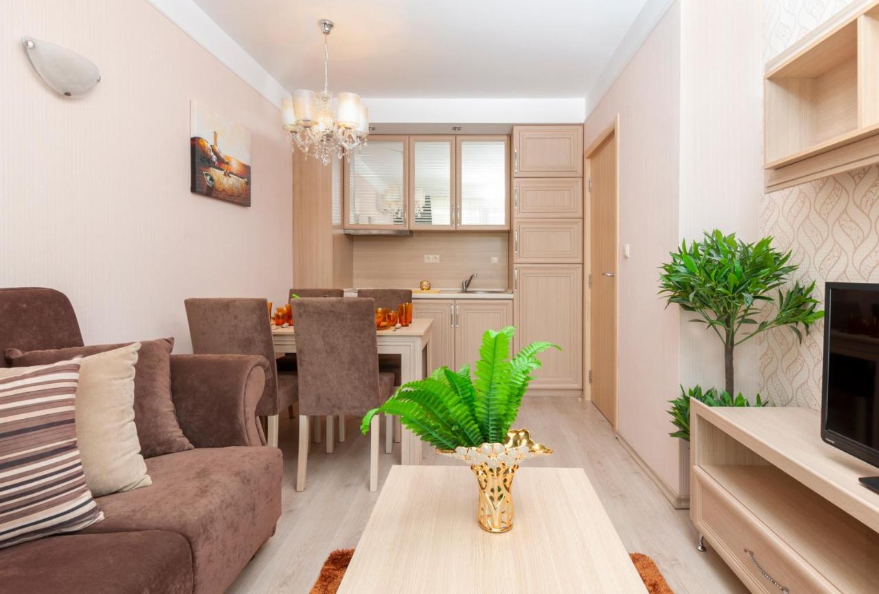 HARMONY SUITES 8,9 APARTHOTEL /DREAM ISLAND/