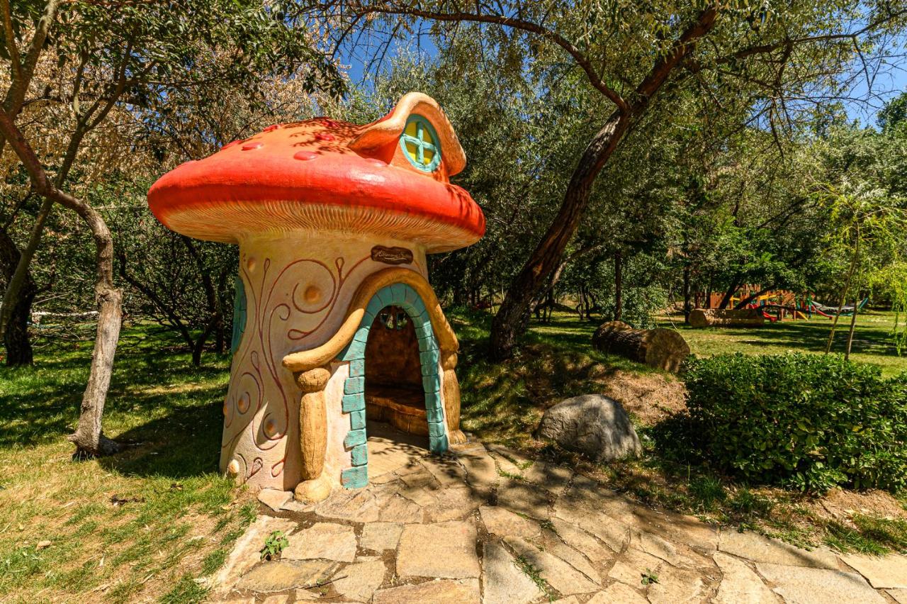 Harmony Suites Grand Resort 11