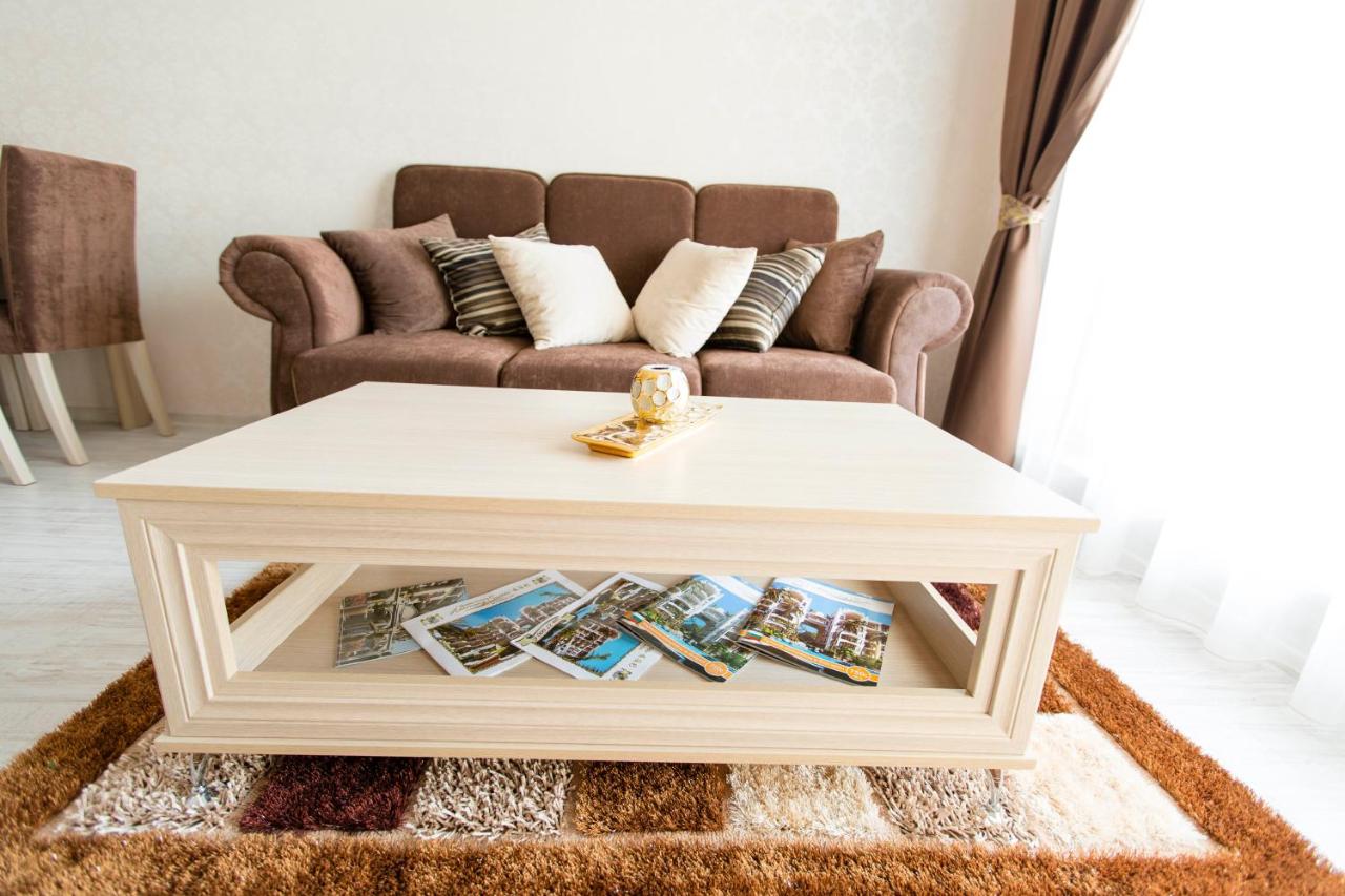 HARMONY SUITES 8,9 APARTHOTEL /DREAM ISLAND/