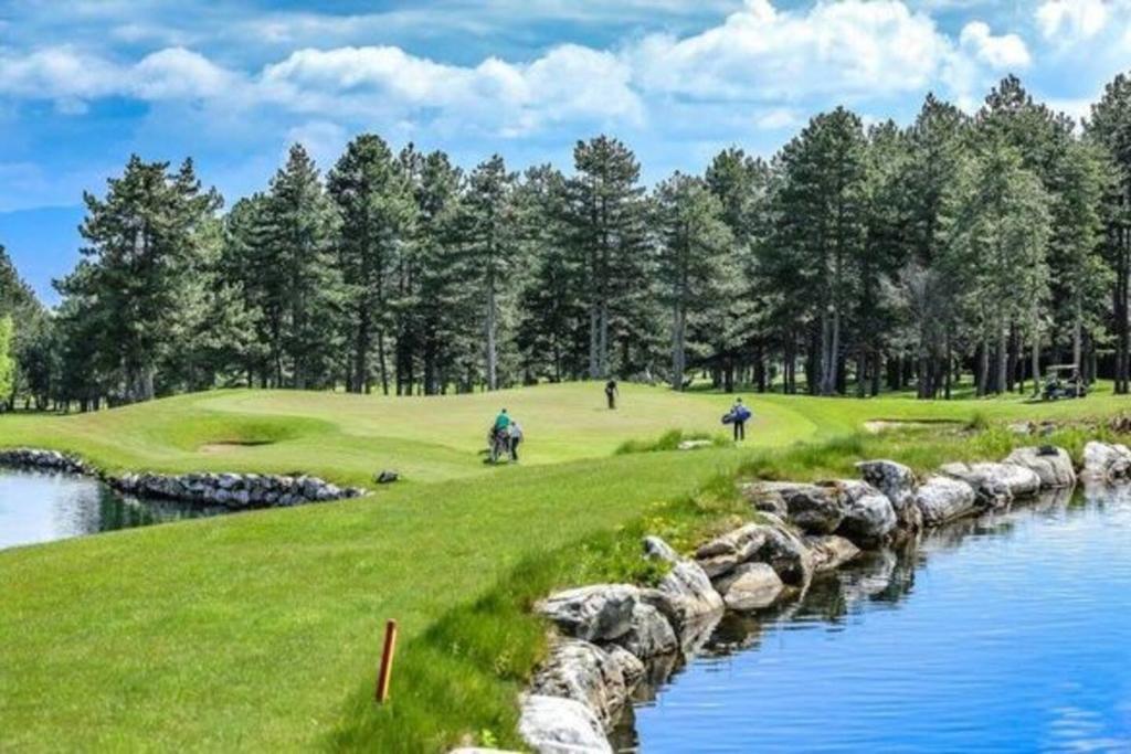 Pirin Golf Apartments