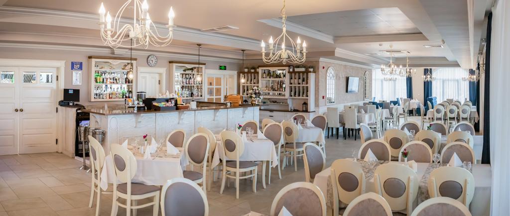 Sunny Castle Kranevo