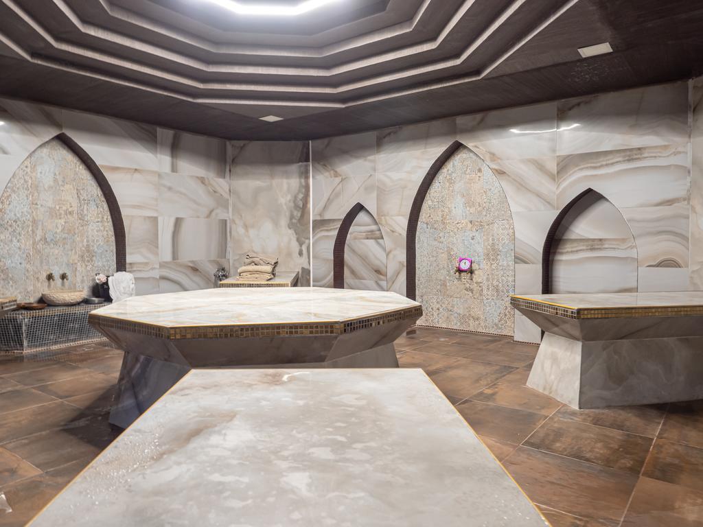 Aqua Paradise Resort