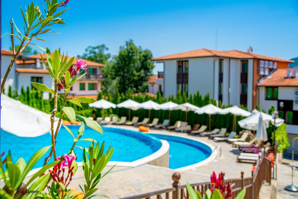 Arkutino Resort 4*