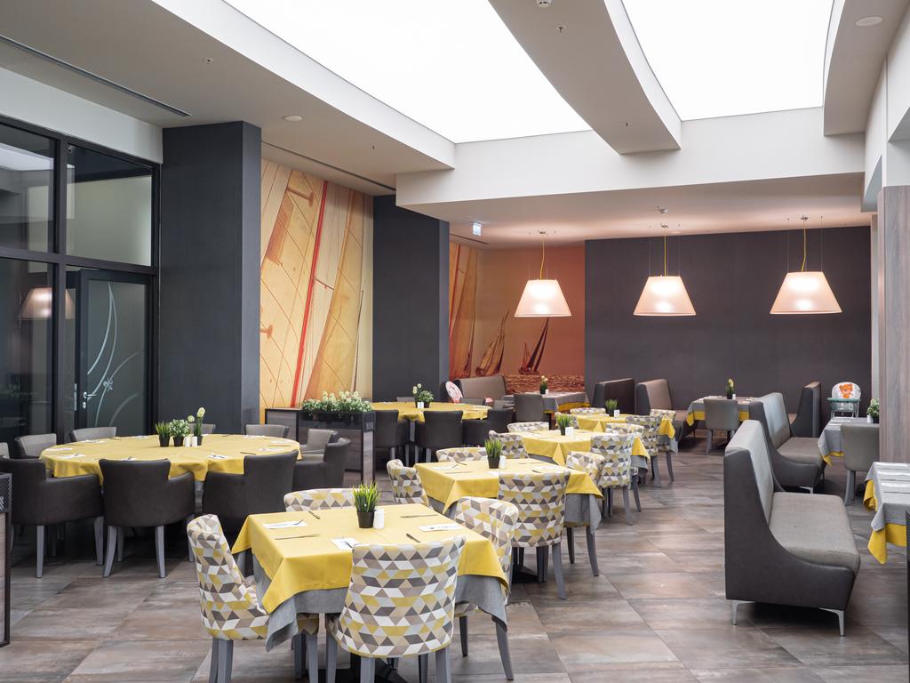 Aqua Paradise Resort