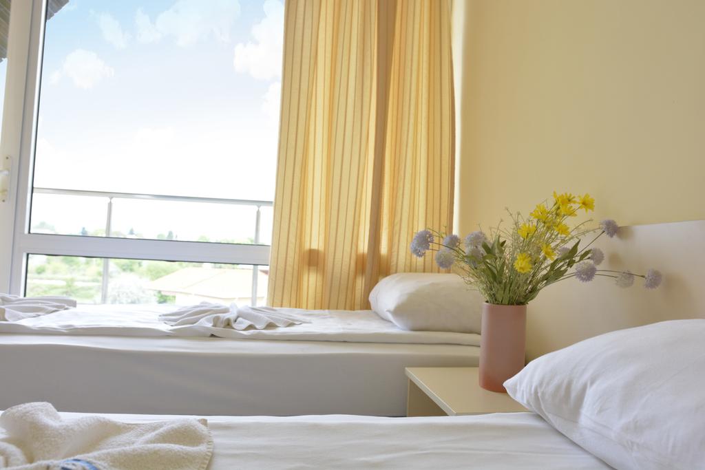 Club Hotel Vedren