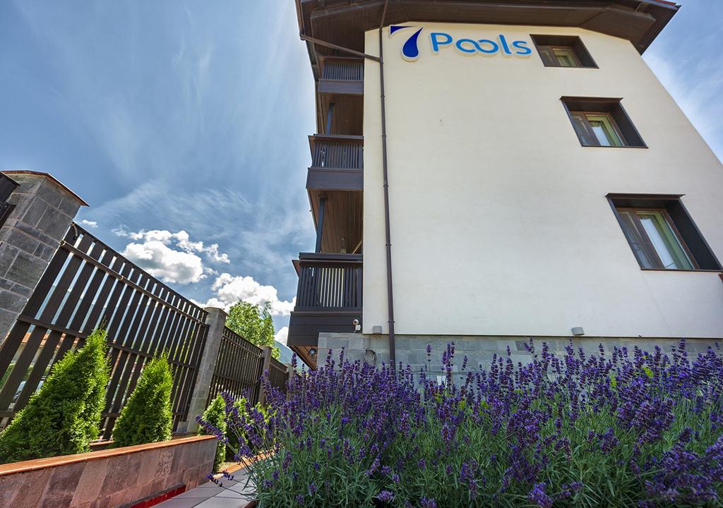 Seven Pools SPA and Apartments
