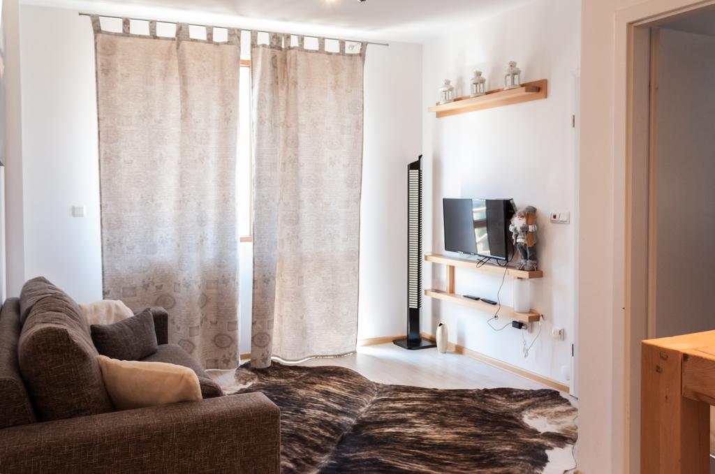 Snow Pearl Residence