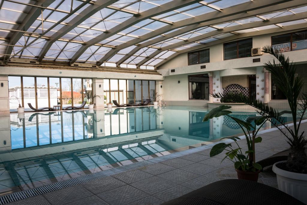 Long Beach Resort & SPA