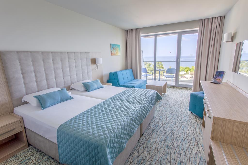 ASTORIA 4* (EX.RIU ASTORIA)