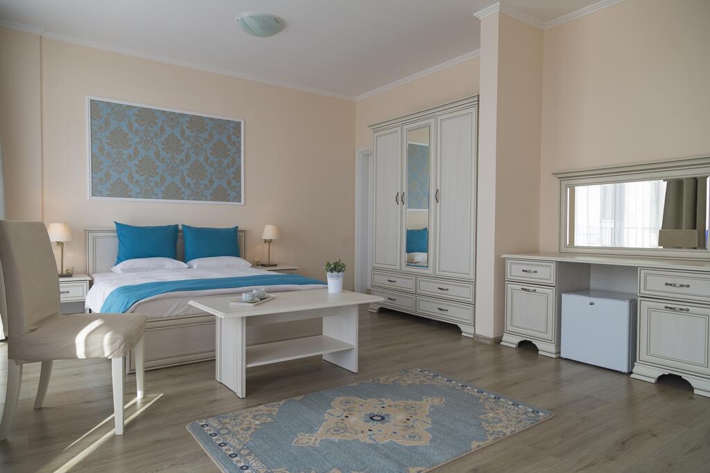 White Rock Castle AH