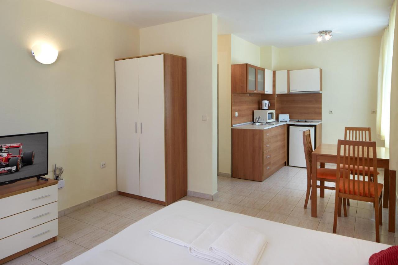 Pollo Resort Aparthotel