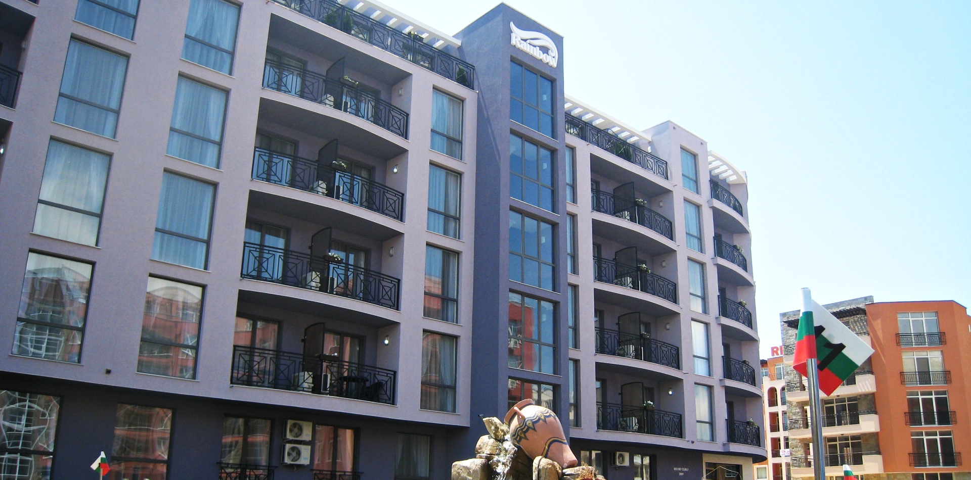 Aparthotel Rainbow III & IV