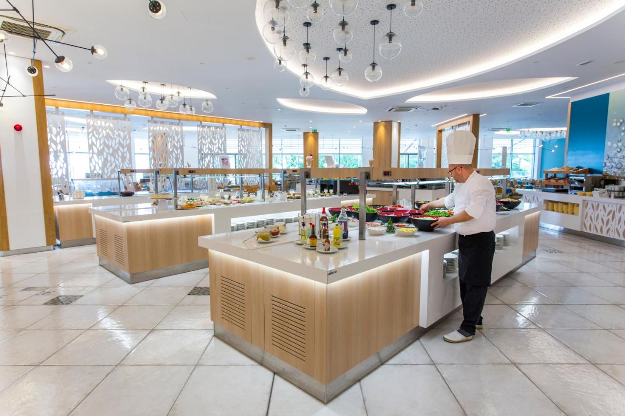 ASTORIA 4* (EX.RIU ASTORIA)