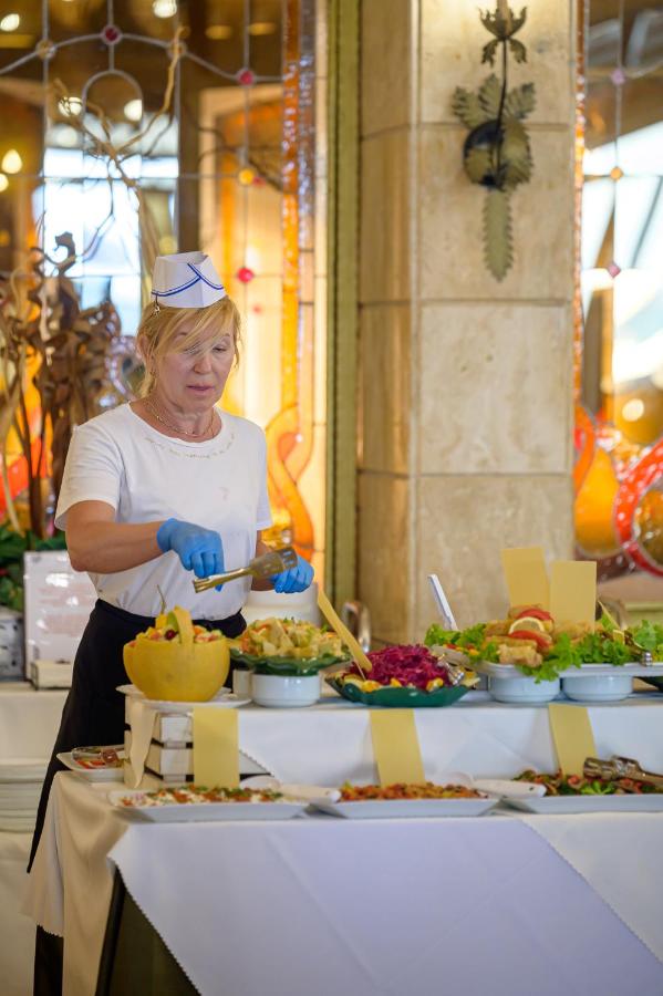 Imperial Palace (ex. Victoria palace)