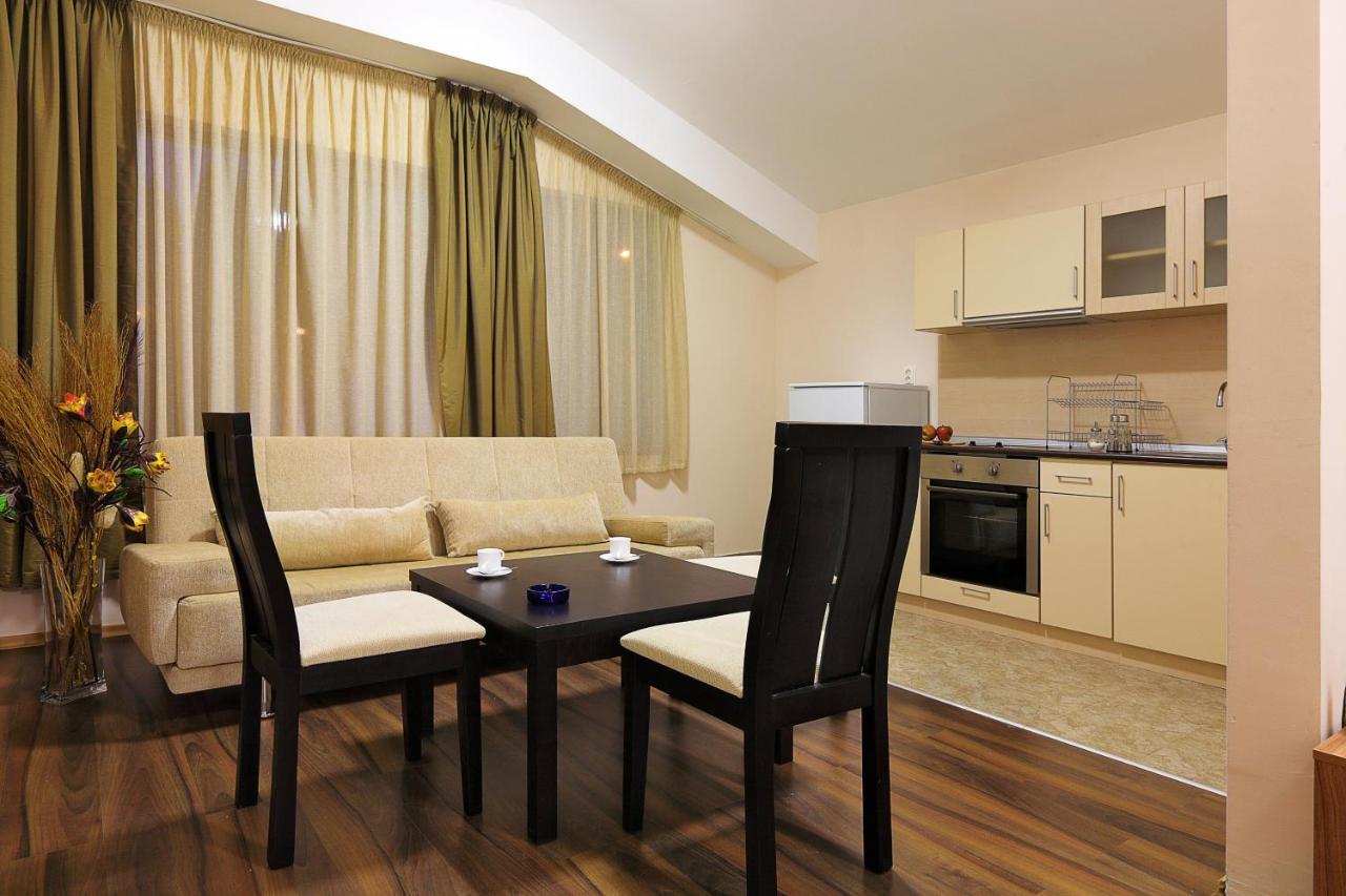 Forest Nook Aparthotel_Annex building