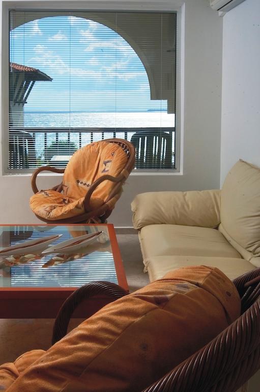 Manastira **** (St Vlas)