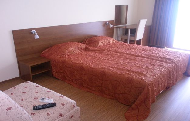 VILLA SYNEVA 3*