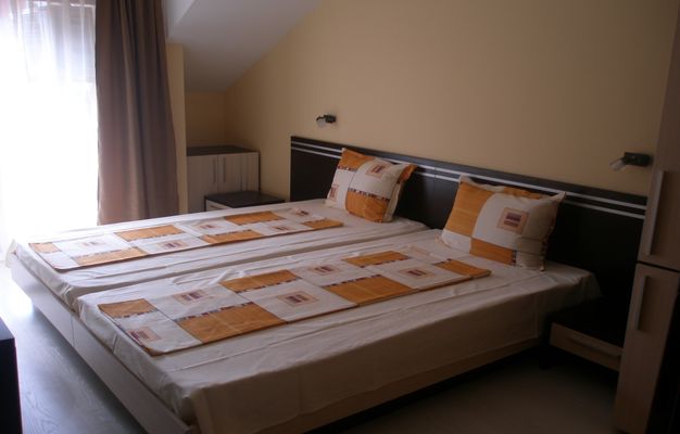 VILLA SYNEVA 3*