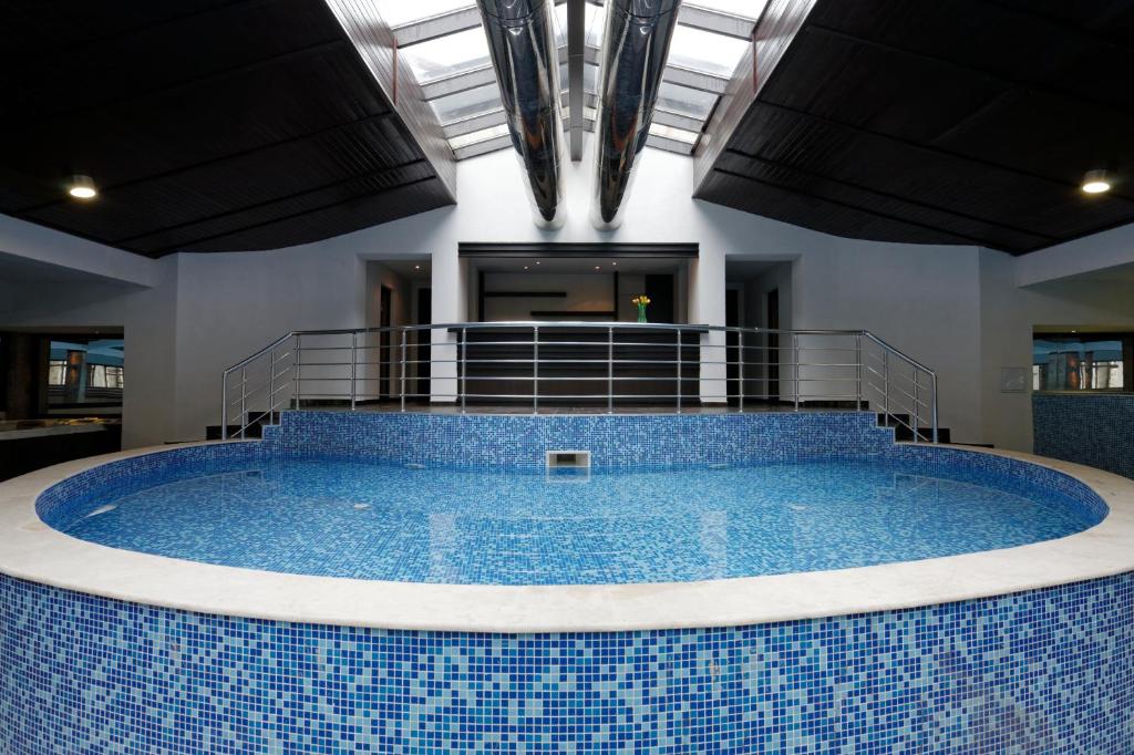 TRINITY RESIDENCE & SPA HOTEL